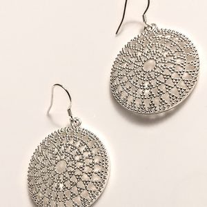 Silver Round Earring Set